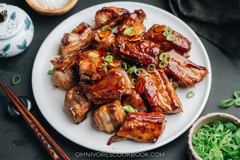  Suqian Stewed Pork Ribs med Sött och Surt: En Kunglig Fäst i Din Mun!